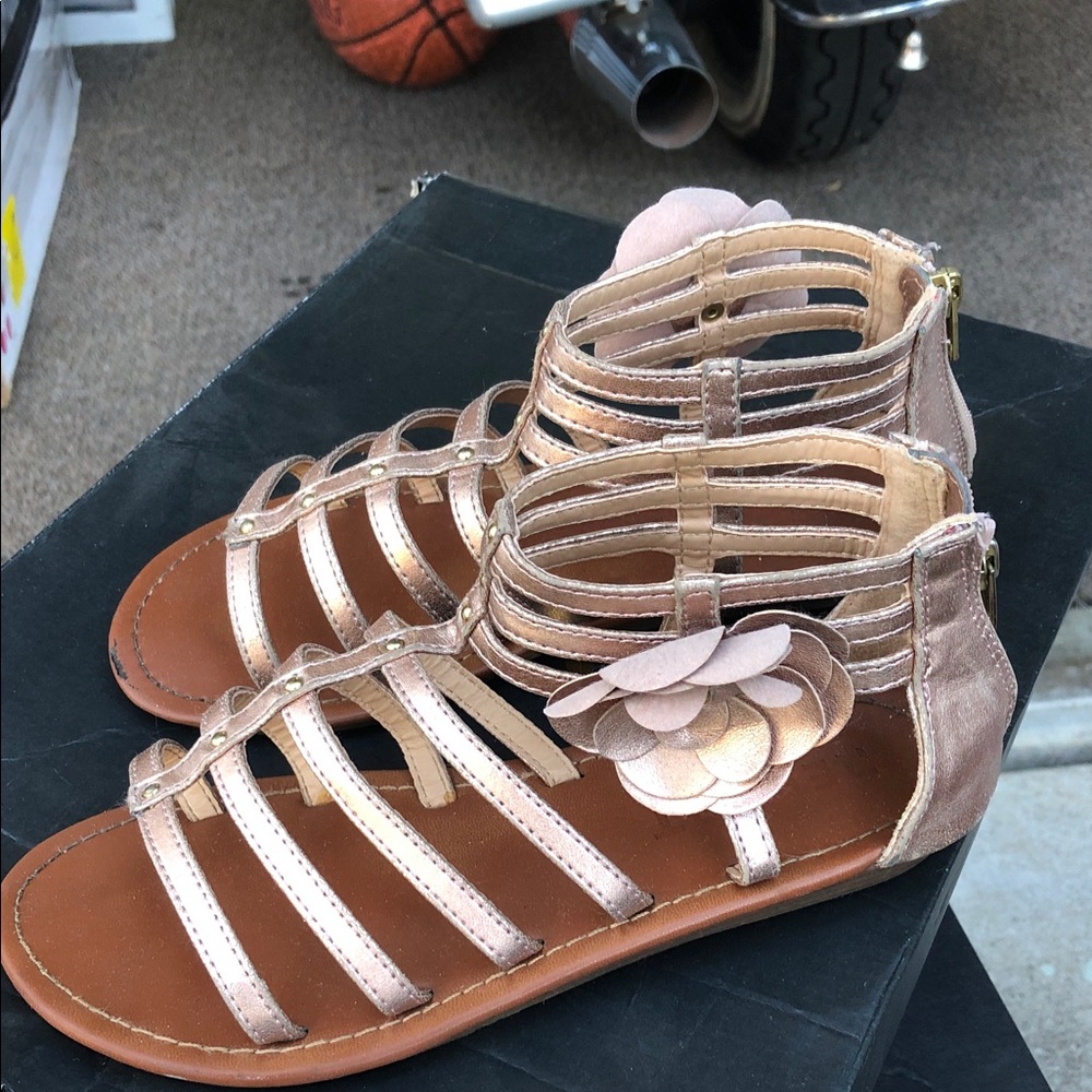 Report Kids' Strappy Sandals with Floral Detail - Gold and Tan